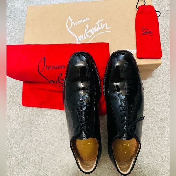 Christian Louboutin Corteo Flat - Patent Leather Oxford Shoe - Picture 1 of 6